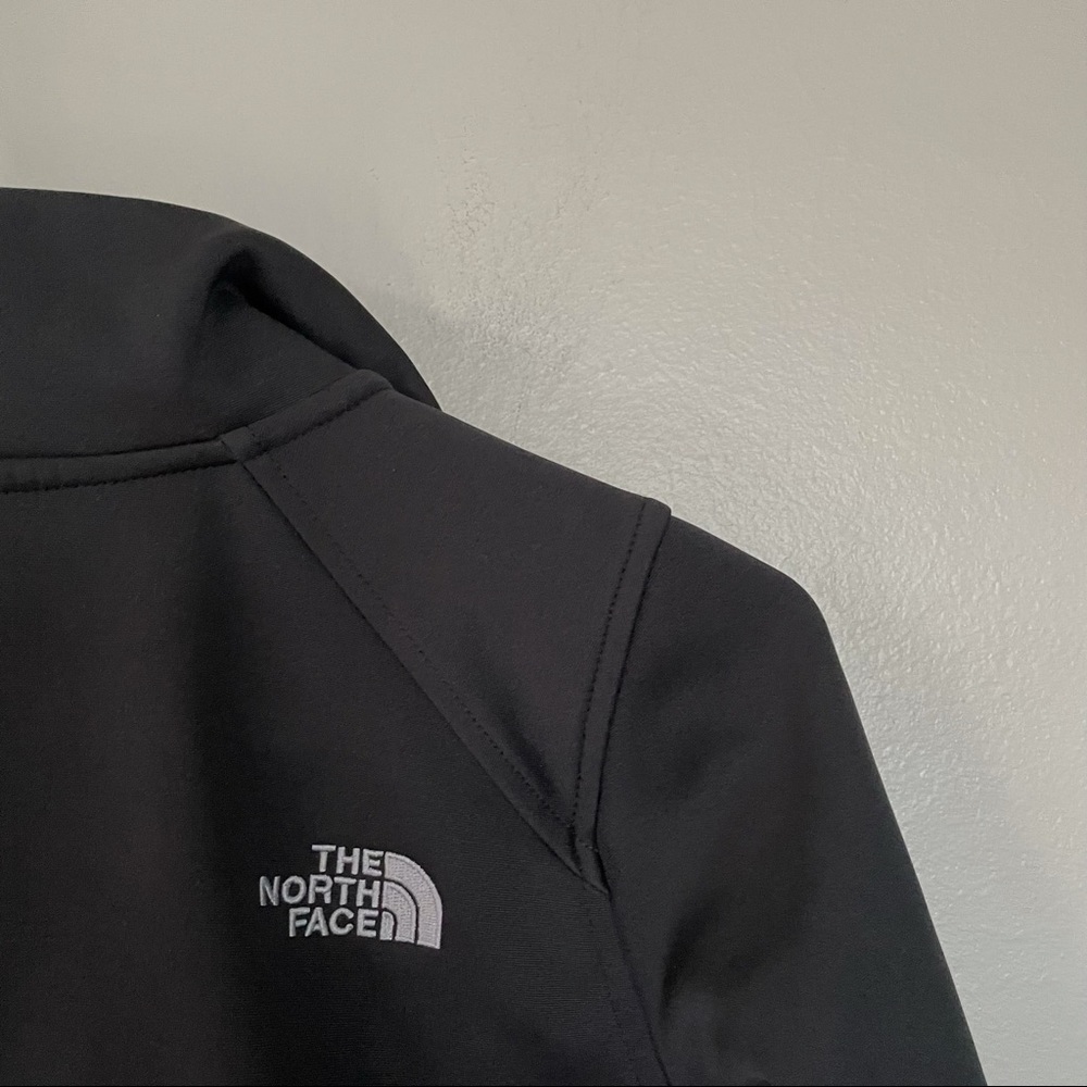 The North Face Jacket - Picture 2 of 8